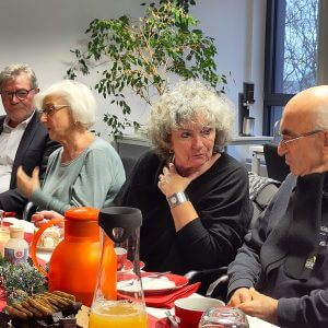 Im Angeregten Dialog X Im Angeregten Dialog X